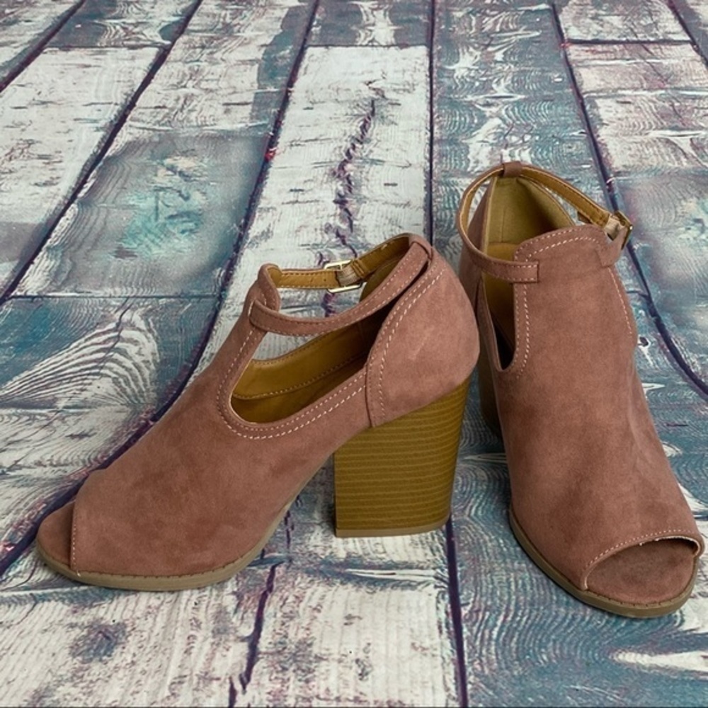 QUPID PeepToe Ankle Straps Chunky Heeled B… - Picture 11 of 11